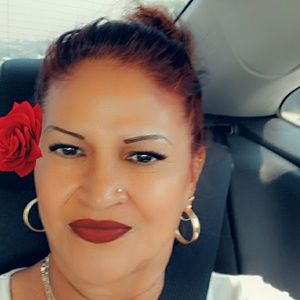 Meet your Posher, Ana